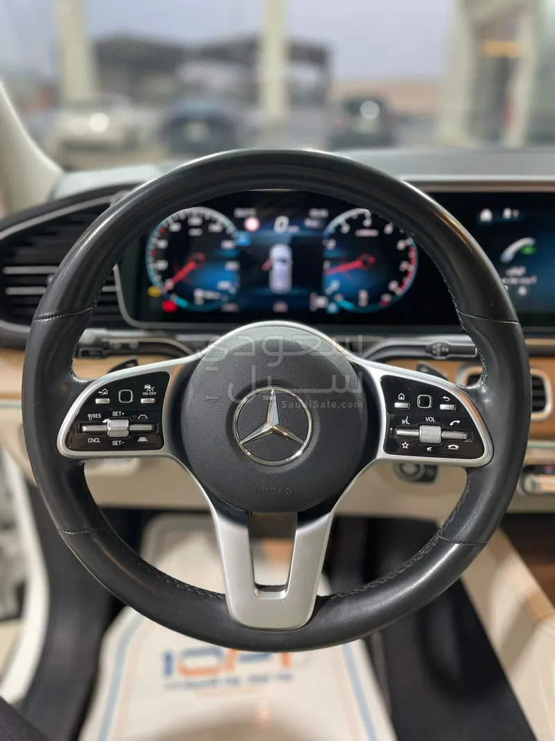 2022 مرسيدس - بنز جي إل إي 350