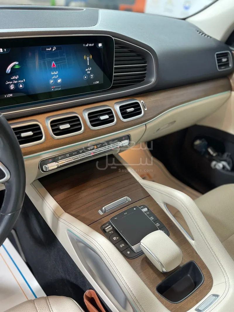 2022 مرسيدس - بنز جي إل إي 350