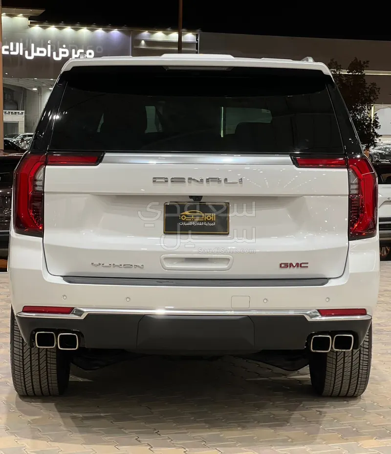 2025 GMC Yukon Denali