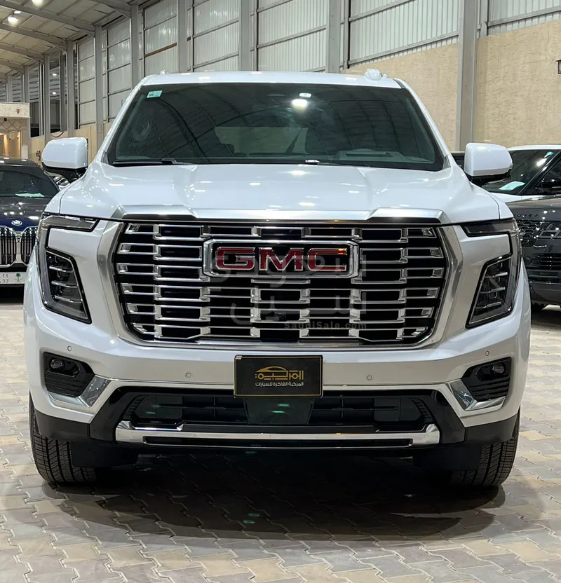 2025 GMC Yukon Denali