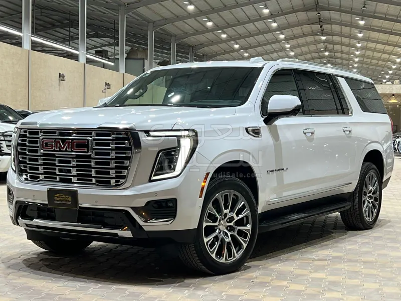 2025 GMC Yukon Denali