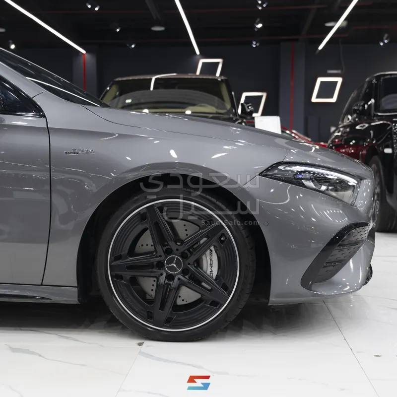 2023 Mercedes-Benz A 35 AMG