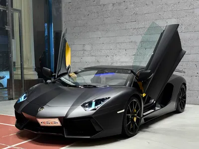 2015 Lamborghini Aventador LP 700-4