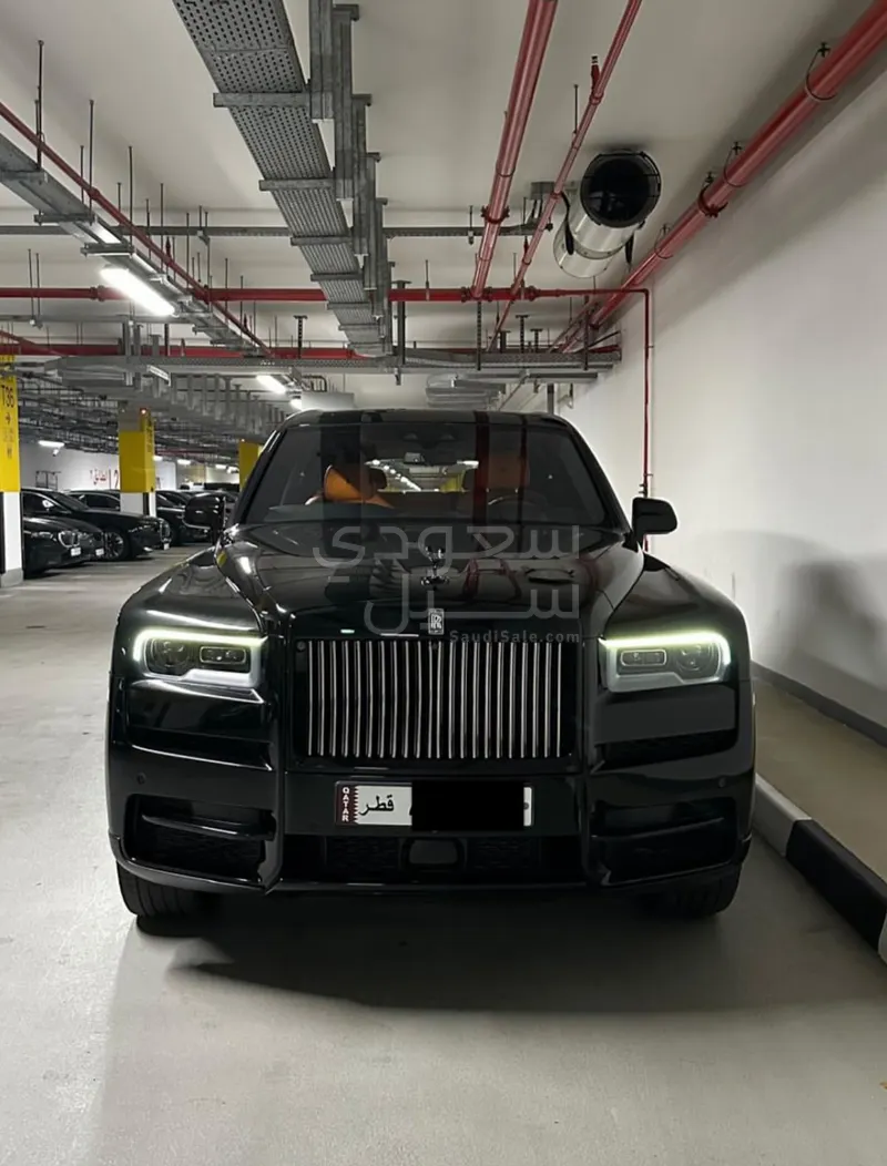 2020 Rolls-Royce Cullinan Silver Badge