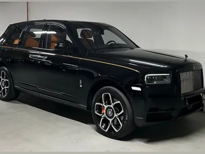 2020 Rolls-Royce Cullinan Silver Badge