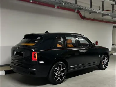 2020 Rolls-Royce Cullinan Silver Badge