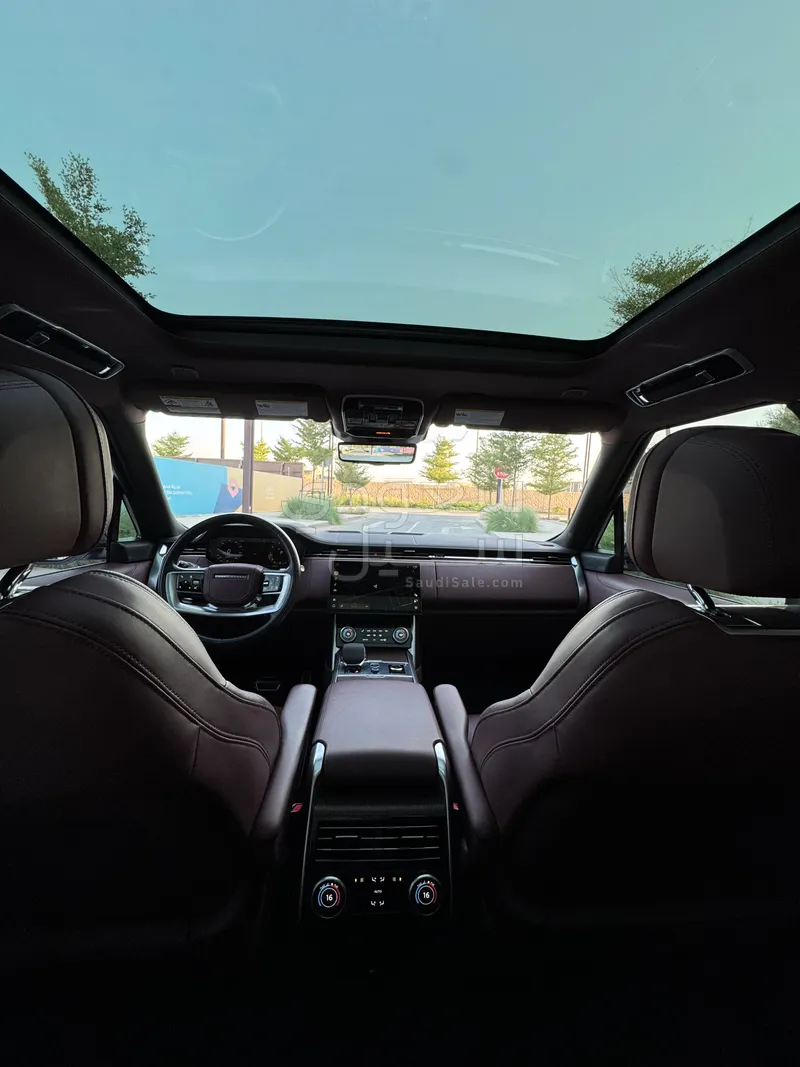 2023 Land Rover Range Rover Vogue SE