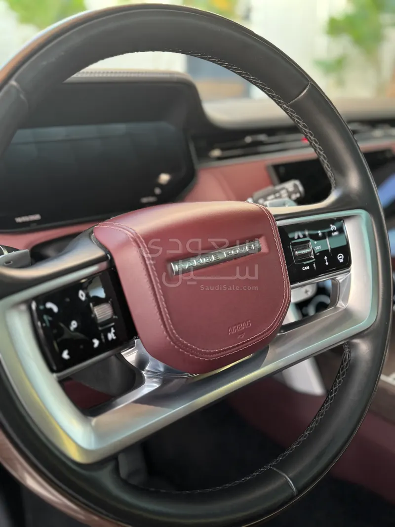 2023 Land Rover Range Rover Vogue SE