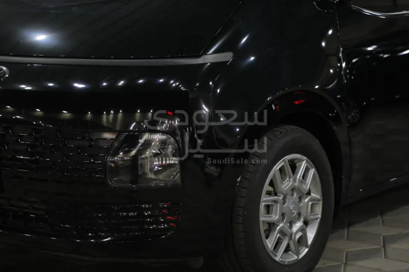 2024 Hyundai Staria