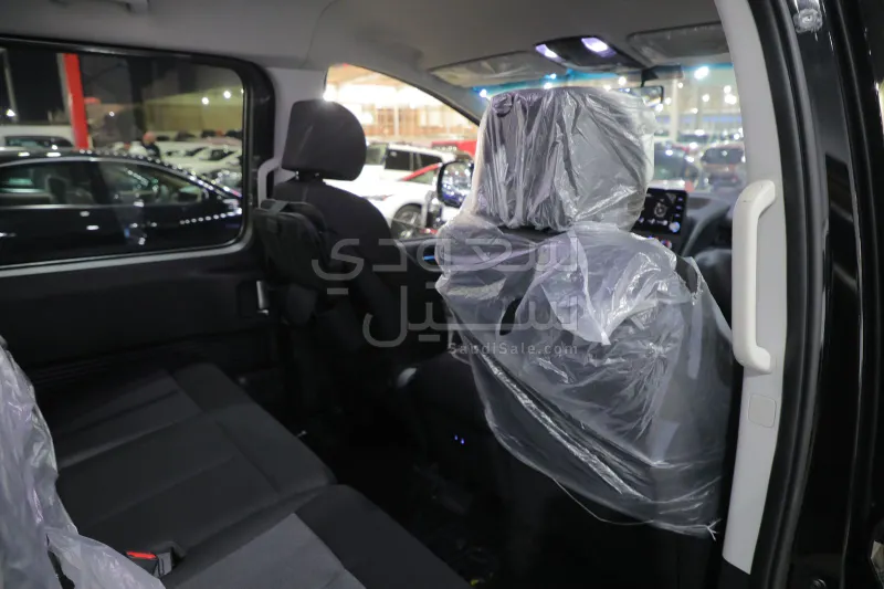 2024 Hyundai Staria