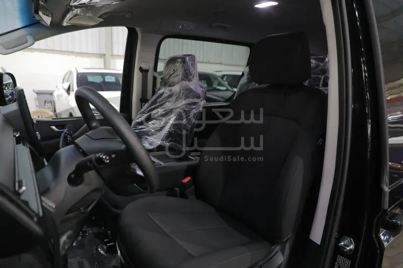 2024 Hyundai Staria