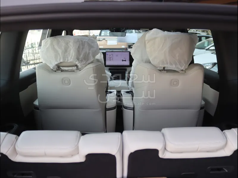 2025 روكس 01