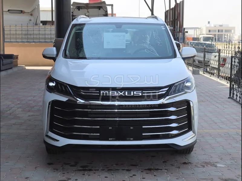 2025 ماكسيوس جي 50