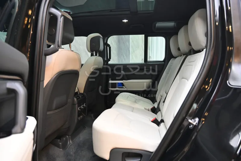 2023 Land Rover Defender 110