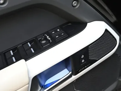 2023 Land Rover Defender 110