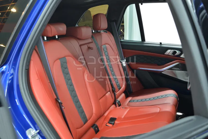 2022 BMW X Series 5M competition