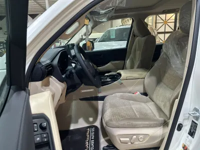 2025 Toyota Land Cruiser GXR 2
