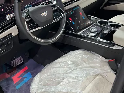 2025 كاديلاك اسكاليد سبورت