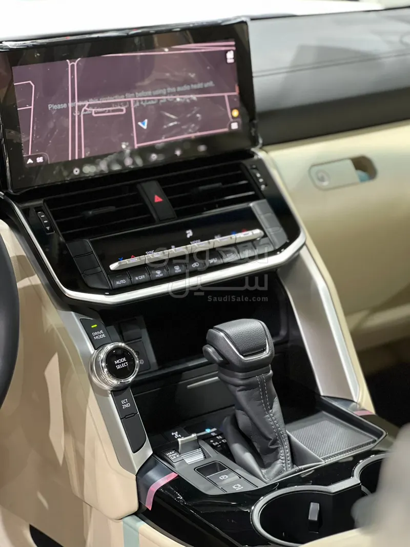 2025 Toyota Land Cruiser GXR 2