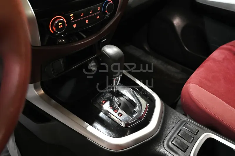 2017 Nissan Navara