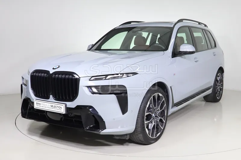 2024 BMW X Series 7 M kit