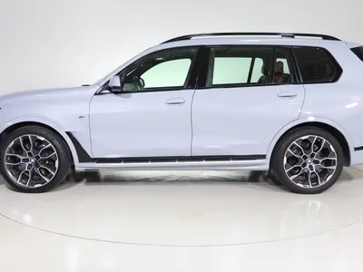 2024 BMW X Series 7 M kit