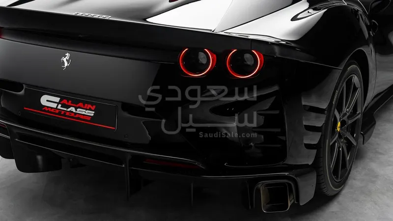 2024 Ferrari 812 Competizione