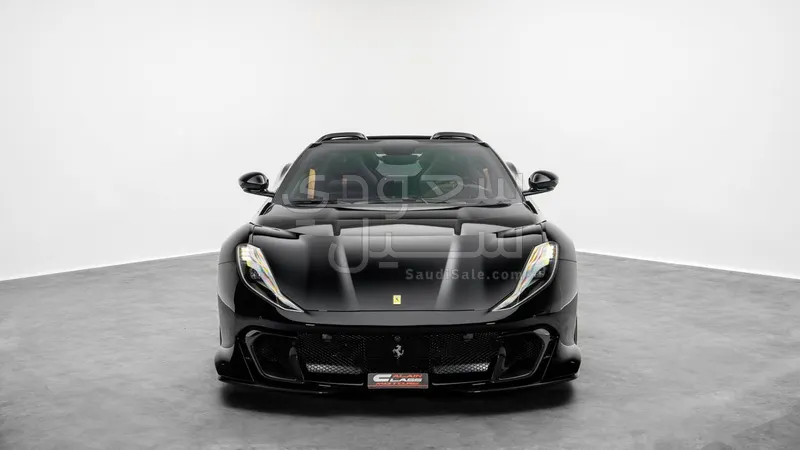 2024 Ferrari 812 Competizione