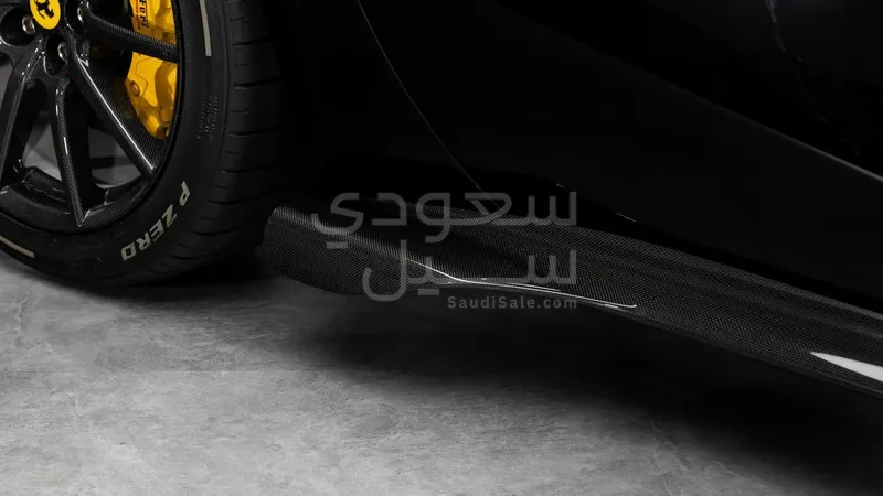 2024 Ferrari 812 Competizione