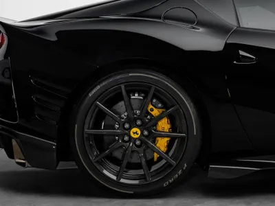 2024 Ferrari 812 Competizione