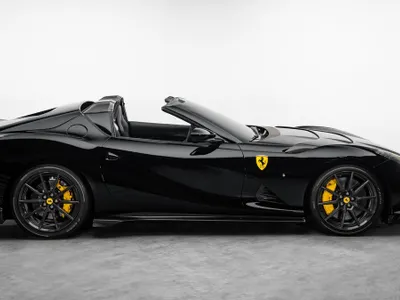 2024 Ferrari 812 Competizione