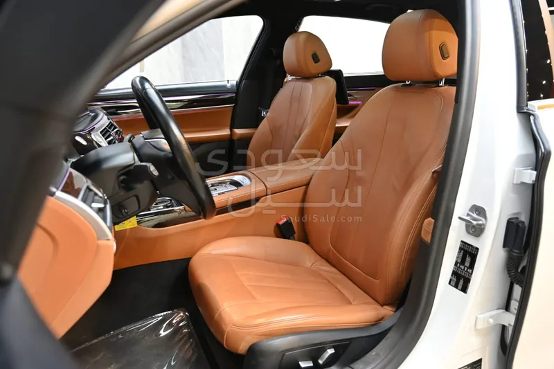 2020 BMW 7 Series 730Li