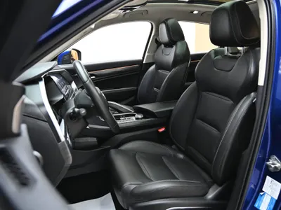 2022 Geely Tugella standard