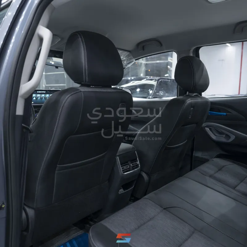 2023 Peugeot Pick up