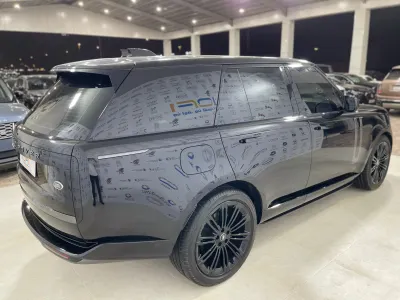 2023 Land Rover Range Rover Autobiography