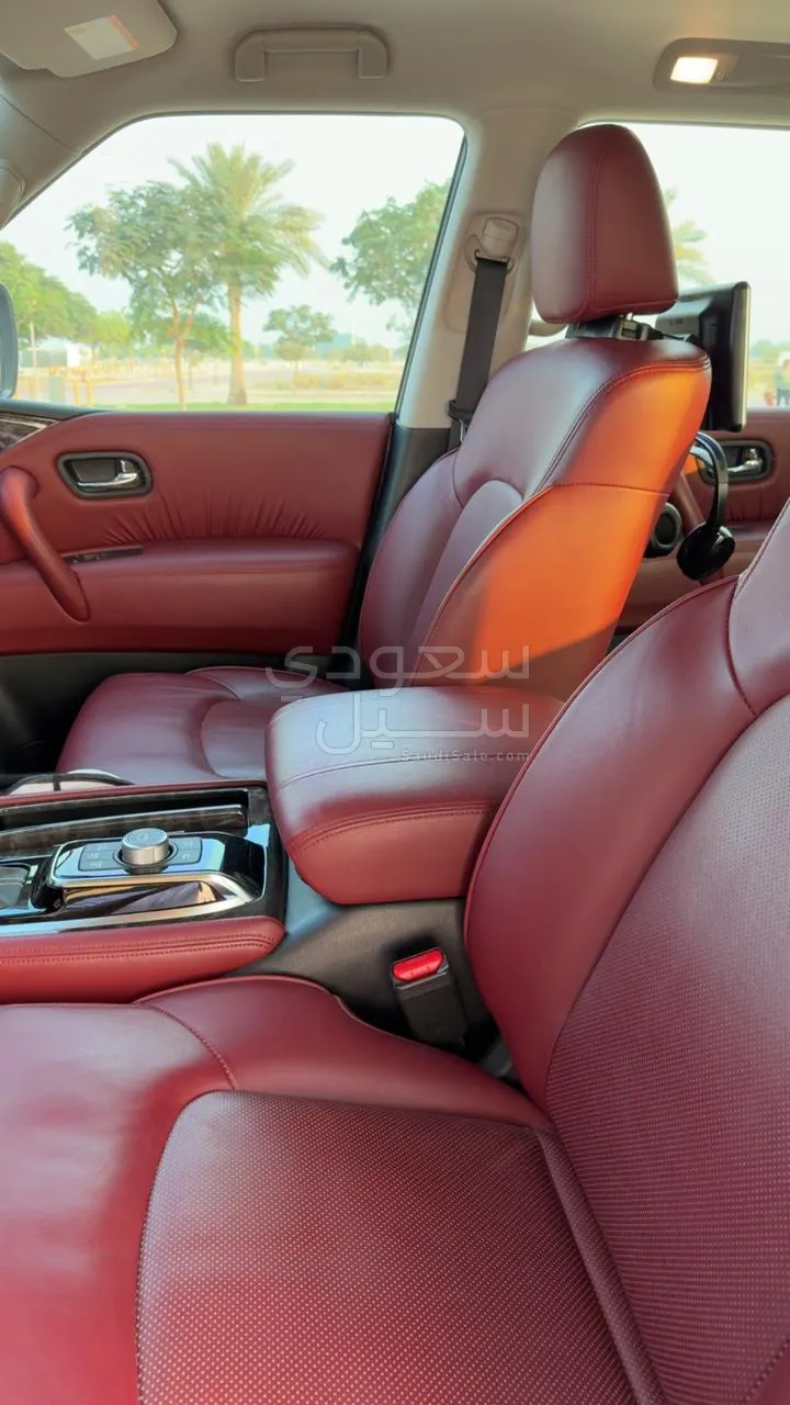 2023 Nissan Patrol Titanium