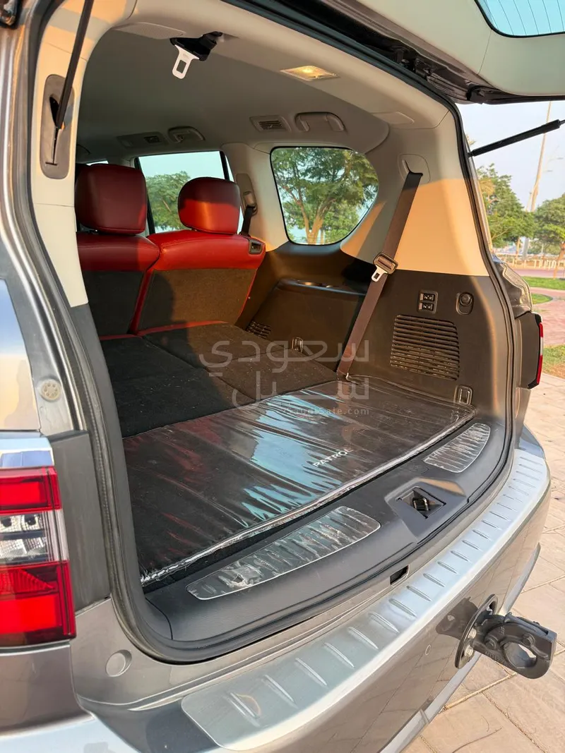 2023 Nissan Patrol Titanium