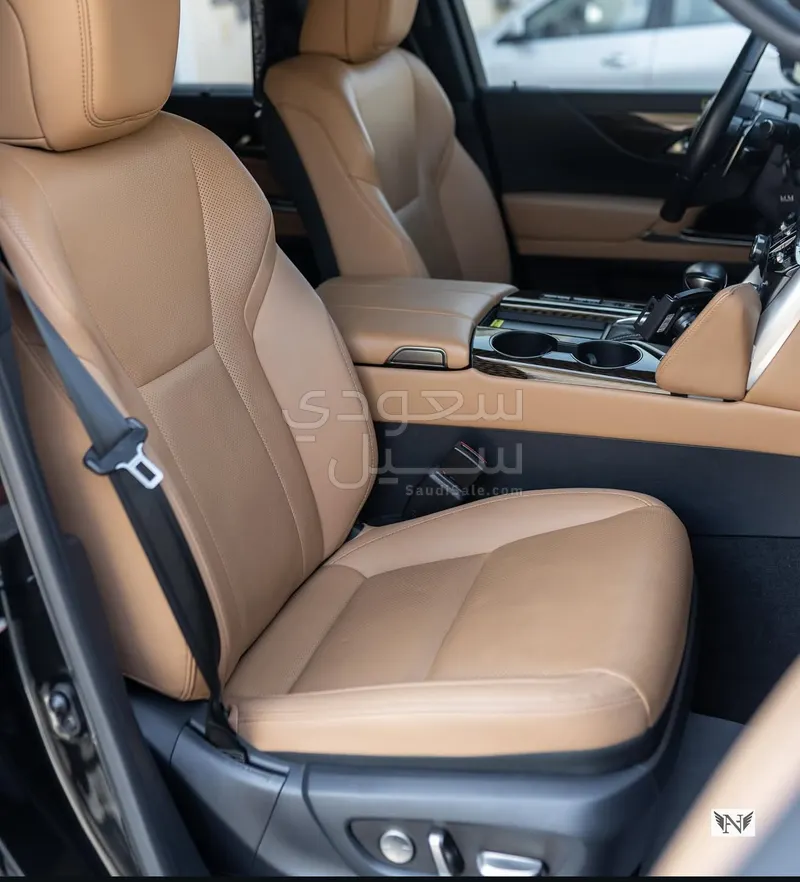 2022 Lexus LX 600