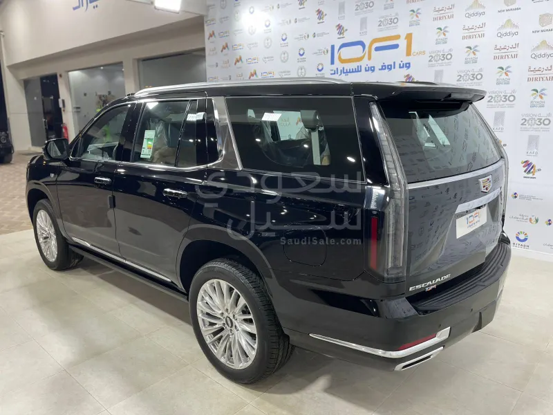 2025 Cadillac Escalade Premium