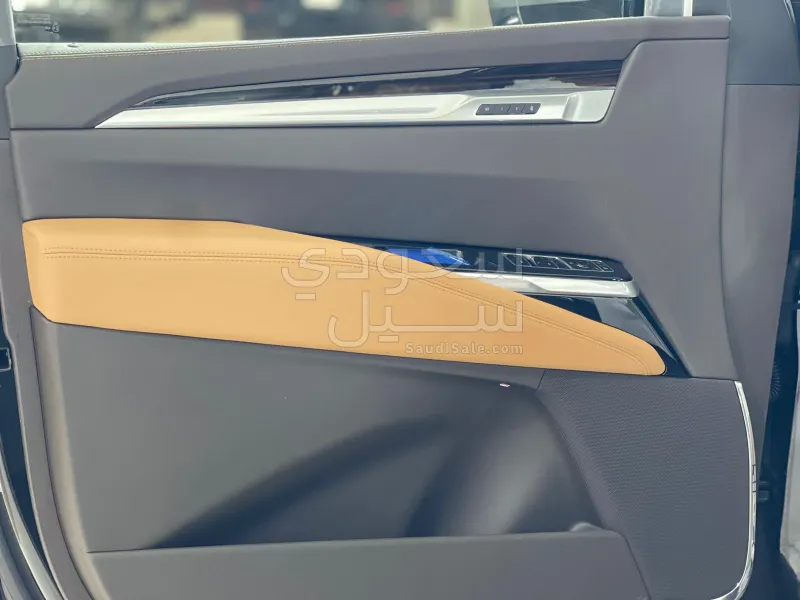2025 Cadillac Escalade Premium