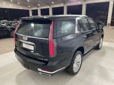 2025 Cadillac Escalade Premium