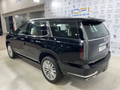 2025 Cadillac Escalade Premium