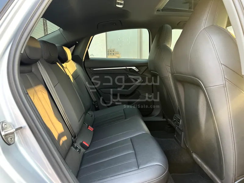 2023 اودي اي 3 30 تي اف اس اي