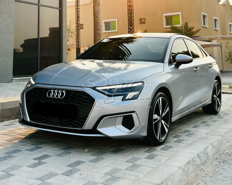 2023 اودي اي 3 30 تي اف اس اي