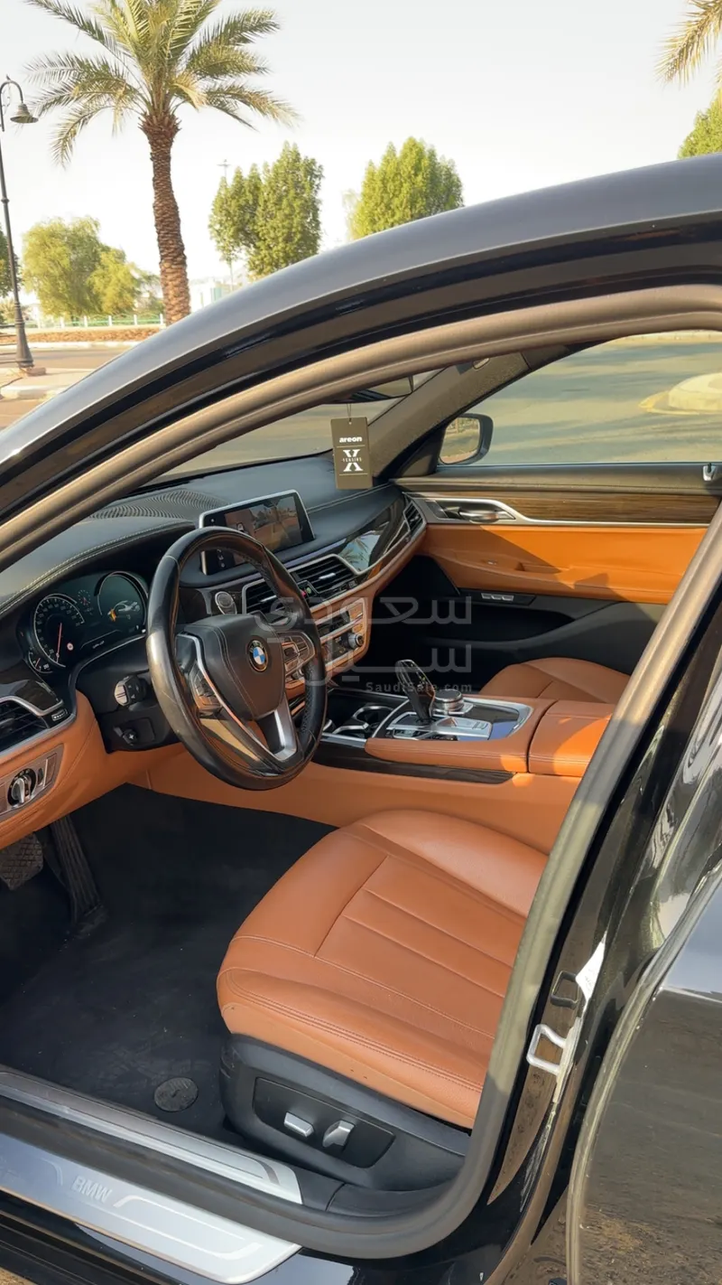 2018 BMW 7 Series 730Li