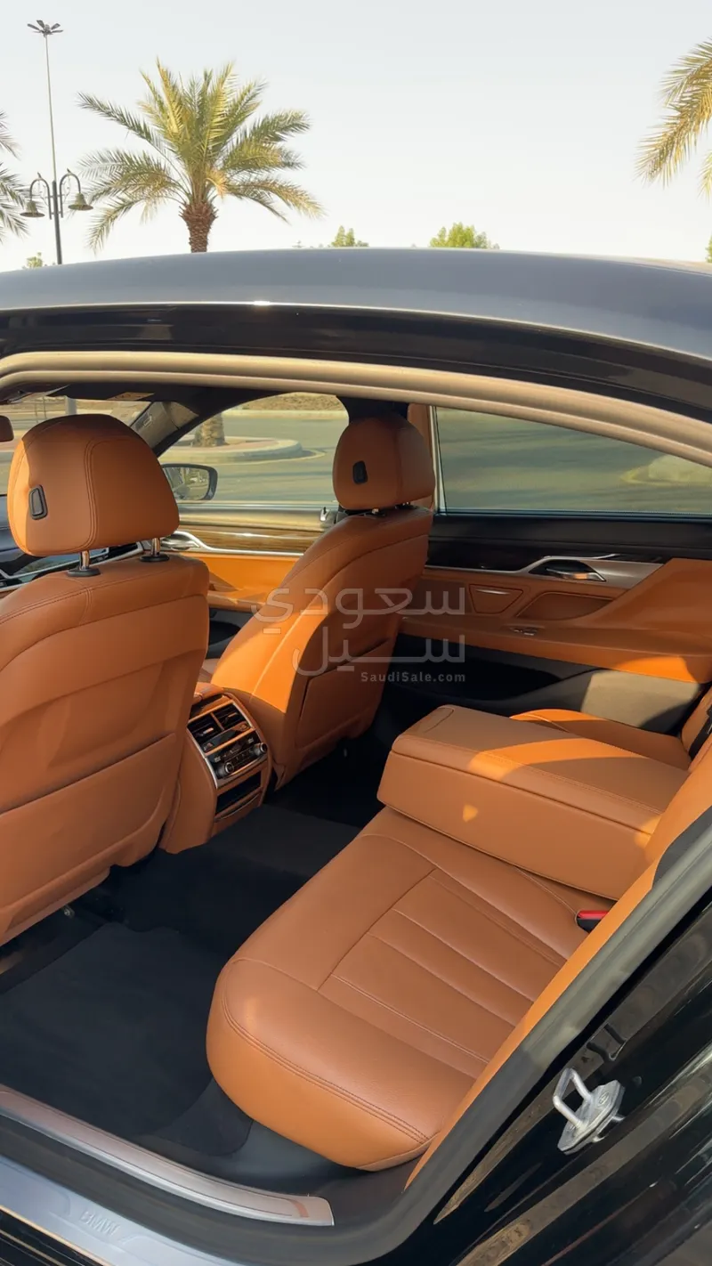 2018 BMW 7 Series 730Li
