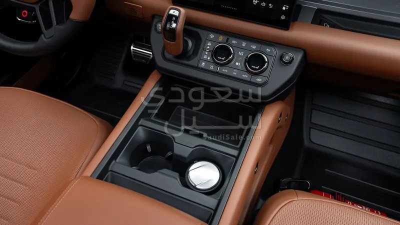 2025 Land Rover Defender Octa