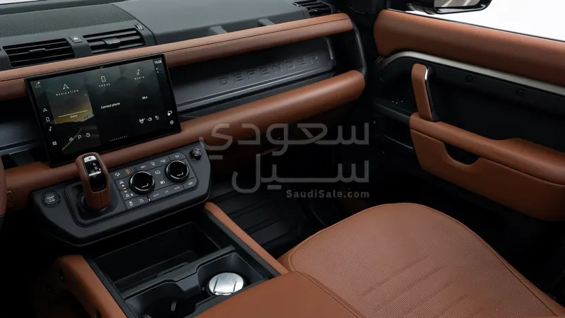 2025 Land Rover Defender Octa