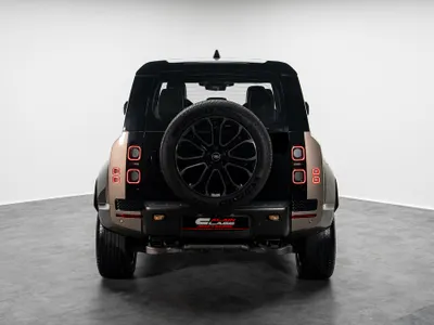 2025 Land Rover Defender Octa