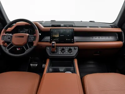 2025 Land Rover Defender Octa